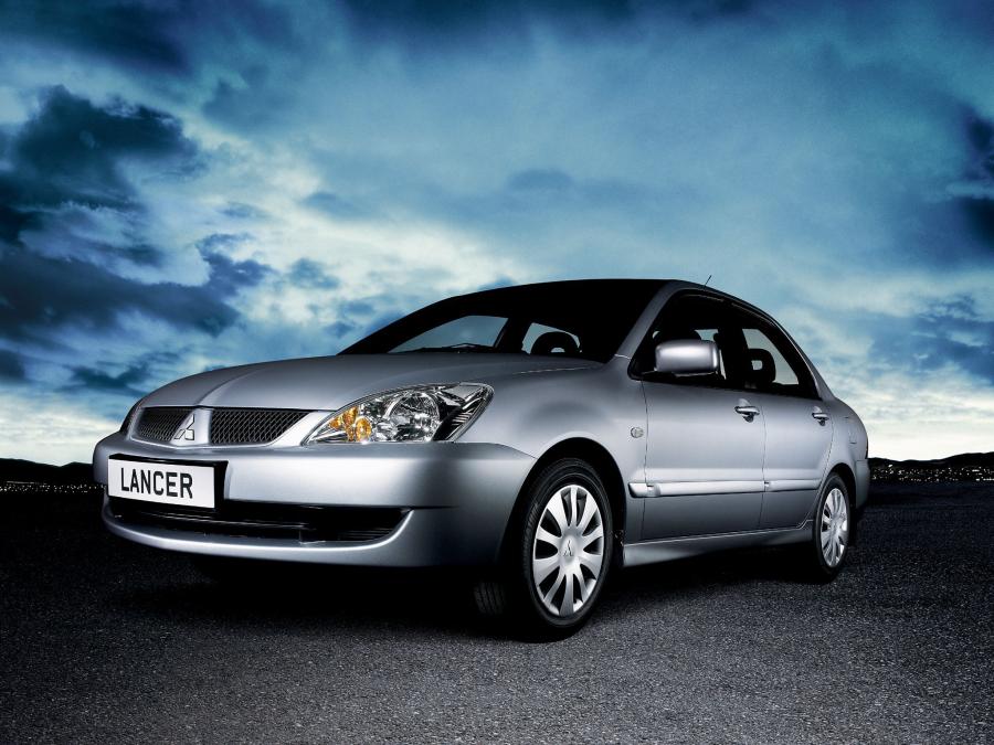  Mitsubishi Lancer 2005 года  (фото 11 из 13)
